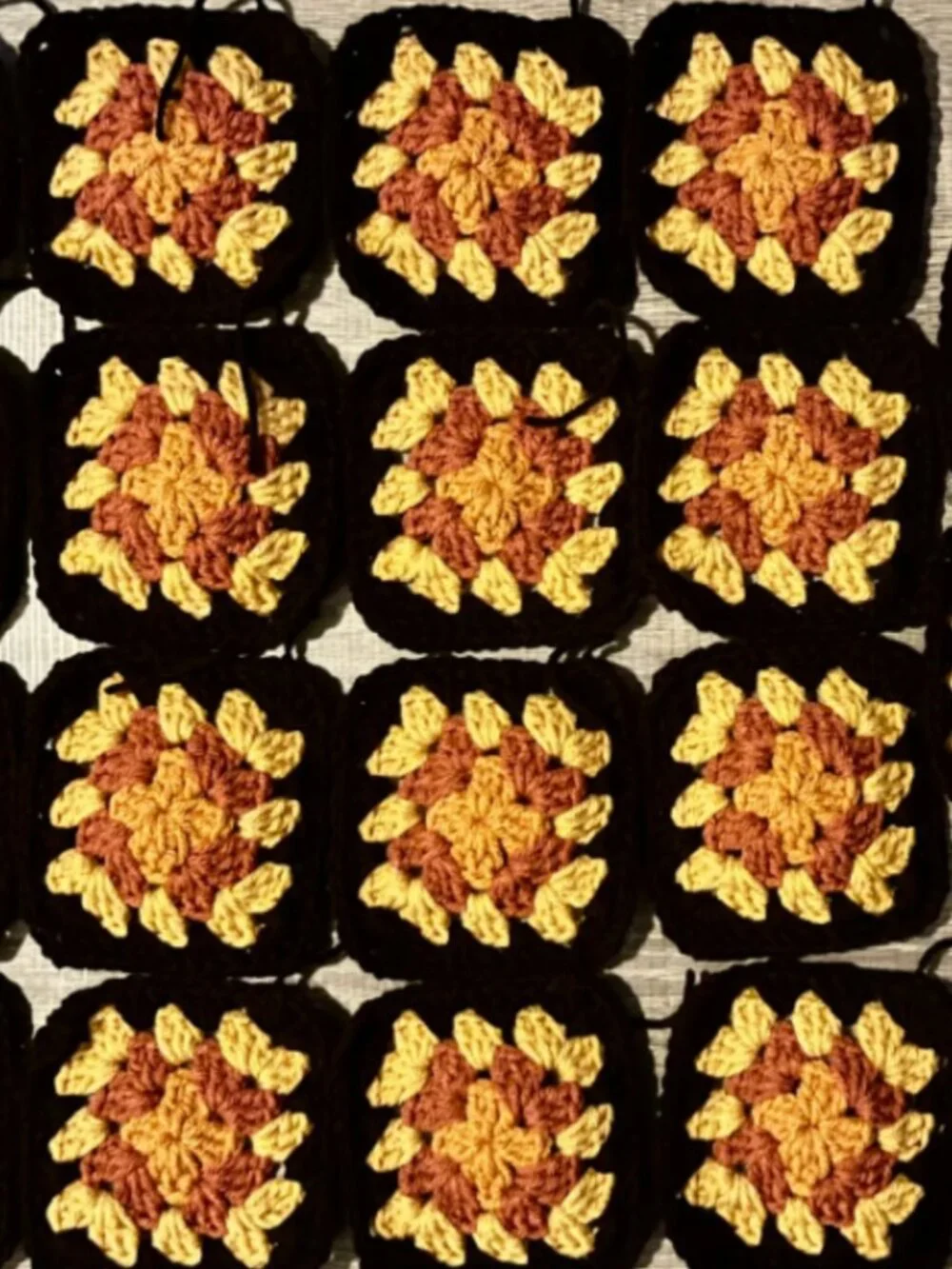 Lot of 18 4.5” Sunny Meadow Crochet TRADITIONAL GRANNY SQUARES Afghan Blanket